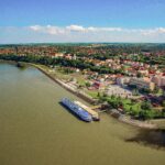 Danube, Water Bus Bajadera, Vukovar, Ilok wine, Bajadera, Forest park Adica, Vukovarska kuća, 032, Maritim, Central, Vukovarski pub, Dublin Pub, Lavoslav Ružička, Hotel Lav, Villa Martini, Eltz Manor, Srijem Palace, Stagecoach mail building, Magistrate building, Dunav, Water Bus Bajadera, Vukovar, Iločko vino, Bajadera, Park šuma Adica, Vukovarska kuća, 032, Maritim, Central, Vukovarski pub, Dublin Pub, Lavoslav Ružička, Hotel Lav, Villa Martini, Dvorac Eltz, Palača Srijem, Zgrada diližanse , Zgrada Magistrata