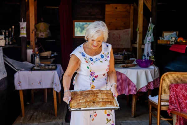 Jaškovo, longest strudel in the world, Karlovac, Štrudlafest, Strudel week, Strudel week in Karlovac County, Krešimir Sučević Međeral, Štrudla pub quiz, Luka Nižetić, Domagoj Jakopović Ribafish, Filip Rudan, events in Croatia, Croatia events today, Croatia events now Jaškovo, najduža štrudla na svijetu, Karlovac, Štrudlafest, Tjedan štrudle, Tjedan štrudle u Karlovačkoj županiji, Krešimir Sučević Međeral, Štrudla pub kviz, Luka Nižetić, Domagoj Jakopović Ribafish, Filip Rudan, događanja u Hrvatskoj, događanja u Hrvatskoj danas, događanja u Hrvatskoj danas
