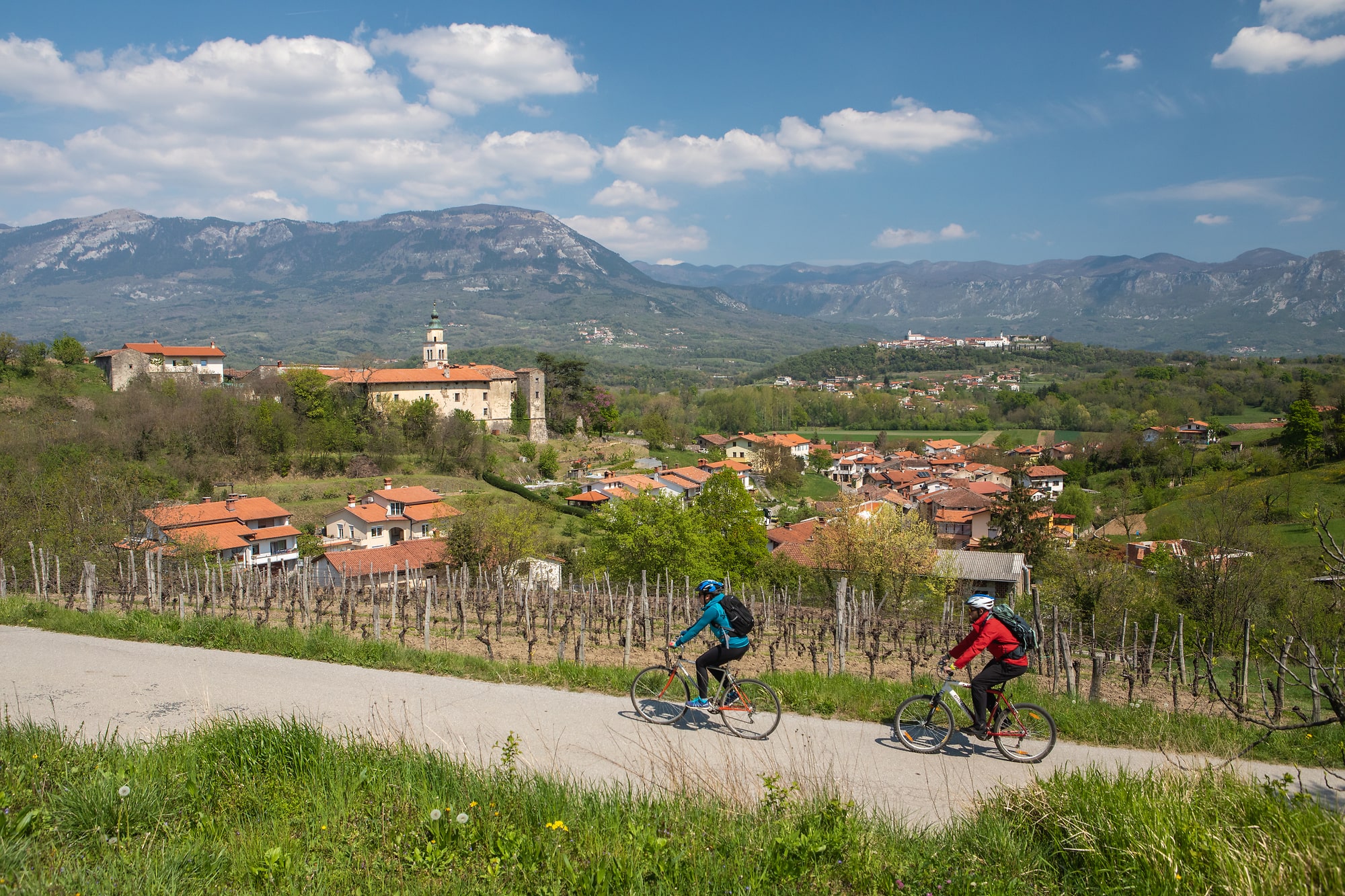 Vipava Valley, Slovenia, Tabor Castle, Ajdovščina Museum, Lanthieri Mansion, Cerje Monument of Peace, Solkan Bridge, Church of St. Stephen Vipava, Kostanjevica Monastery, Goriška Museum, Rihemberk Castle, Nanos Plateau,slovenian wine, slovenian wine region, Vipavski križ, Goče, pedrovo, Solkan, Trnovo and Banjšice Plateau, Šempeter pri Gorici, Vipavska dolina, Slovenija, Dvorac Tabor, Muzej Ajdovščina, Dvorac Lanthieri, Spomenik mira Cerje, Solkanski most, Crkva sv. Stjepana Vipavskog, Samostan Kostanjevica, Goriški muzej, Dvorac Rihemberk, visoravan Nanos, slovensko vino, slovenska vinska regija, Vipavski križ , Goče, Pedrovo, Solkan, Trnovska i Banjšička visoravan, Šempeter pri Gorici,