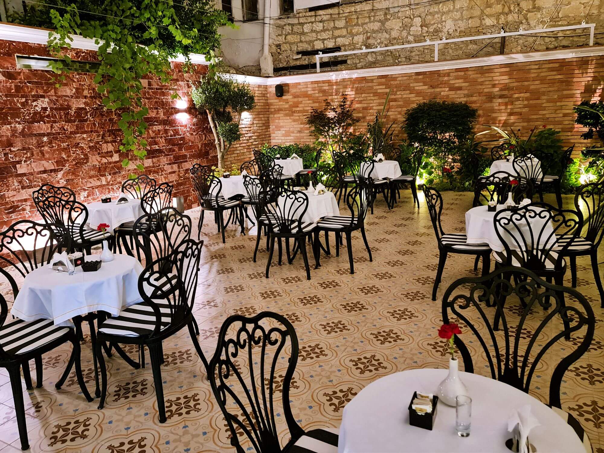 Durres, Durrës, Hotel Giulia Albergo, Durres hotels, luxury hotels Durres, giulia albergo hotel durres, giulia albergo hotel durazzo, Best hotels in Durrës, Best hotels in Durres, Durres hotel, Hotels in Durres Beach, hotels in durres albania Drač, Hotel Giulia Albergo, hoteli Drač, luksuzni hoteli Drač, giulia albergo hotel Drač, giulia albergo hotel durazzo, Najbolji hoteli u Draču, Najbolji hoteli u Draču, Hotel Drač, Hoteli na plaži Drač, hoteli u Draču albanija