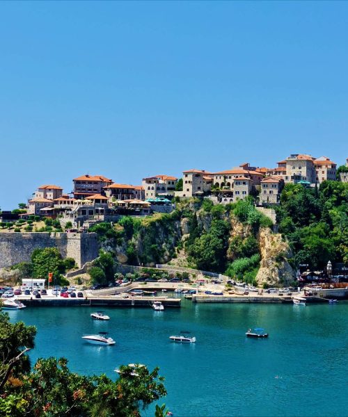 najljepše tvrđave, najljepši dvorci, najljepše utvrde, Noć tvrđava, FORTITUDE, Tvrđava kulture Šibenik, Grad Banja Luka, Grad Karlovac, Opština Bar, Grad Trebinje, Opština Ulcinj, Tvrđa, Tvrđava Revelin, Tvrđava sv. Ivana, Kaštel Zrinski, Han Vrana, Kuću istarskih kaštela, Kaštel Morosini-Grimani, Zavičanji muzej Ogulin, Utvrda Forte, Tvrđava Klis, Tvrđava Kamerlengo, Gradski muzej Makarska, Tvrđava Nehaj, Stari grad Novigrad na Dobri, Pustograd, Stari grad Ozalj, Vrgorske starine, Tvrđava Brod, Tvrđava Imperijal, Stari grad Hreljin, Tvrđava sveti Mihovil, Dvor Veliki Tabor, Dvorac Trakošćan, Stari Grad Korčula, Utvrda Stari grad, Tvrđava sv. Nikole, Dvorac Pejačević, Stari grad Dubovac, Muzej Hercegovine Tvrđava Kastel, Forte Mare Tvrđava, Danilovgrad, Stari Grad Ulcinj, Stari grad Bar, Narodni muzej Leskovac, Tvrđava Rasnov, Mezhybizh, Grad Rajhenburg, the most beautiful fortresses, the most beautiful castles, the most beautiful forts, Night of fortresses, FORTITUDE, Fortress of Culture Šibenik, City of Banja Luka, City of Karlovac, Municipality of Bar, City of Trebinje, Municipality of Ulcinj, Fortress, Revelin Fortress, Fortress of St. Ivana, Kastel Zrinski, Han Vrana, House of Istrian Castles, Kastel Morosini-Grimani, Native Museum Ogulin, Fort Forte, Klis Fortress, Kamerlengo Fortress, Makarska City Museum, Nehaj Fortress, Old Town Novigrad na Dobri, Pustograd, Old Town Ozalj, Vrgorske antiquities, Brod Fortress, Imperial Fortress, Hreljin Old Town, St. Mihovil Fortress, Veliki Tabor Palace, Trakošćan Castle, Korčula Old Town, Stari Grad Fortress, St. Nikole, Pejačević Castle, Dubovac Old Town, Museum of Herzegovina Kastel Fortress, Forte Mare Fortress, Danilovgrad, Ulcinj Old Town, Bar Old Town, Leskovac National Museum, Rasnov Fortress, Mezhybizh, Rajhenburg Town