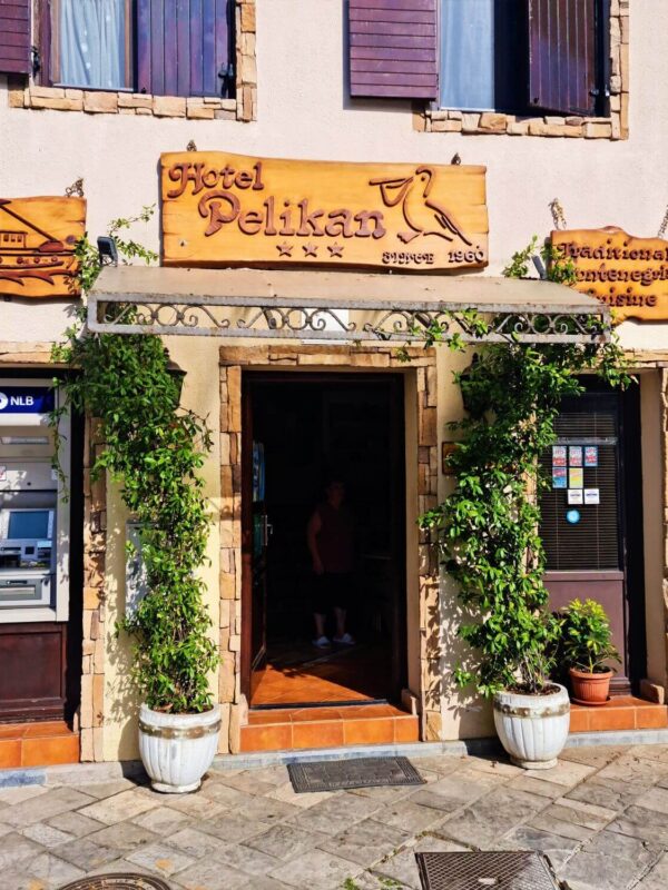 Hotel Pelikan, Virpazar, Skadar Lake, Podgorica, Bar, hotels, Virpazar hotels, Skadar Lake hotels, Tomun Zec, Lake Skadar, boat rides on Lake Skadar, virpazar boat ride, Pelikan restaurant, Montenegrin wine, Pelikan hotel, Hotel Pelikan, Virpazar, Skadarsko jezero, Podgorica, Bar, hoteli, hoteli Virpazar, hoteli Skadarsko jezero, Tomun Zec, Skadarsko jezero, vožnja čamcem po Skadarskom jezeru, vožnja čamcem virpazar, restoran Pelikan, Crnogorsko vino, hotel Pelikan, vožnja čamcem skadar