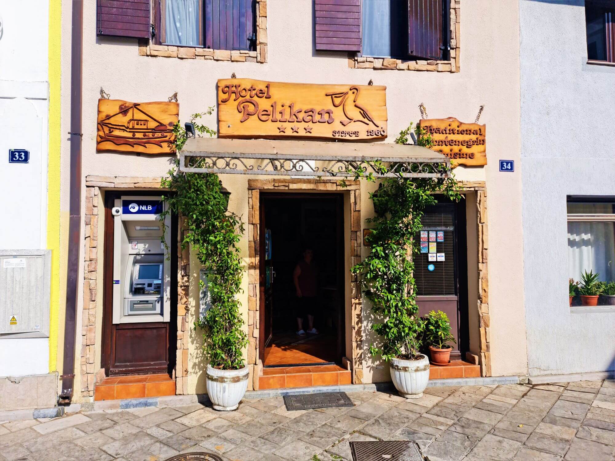 Hotel Pelikan, Virpazar, Skadar Lake, Podgorica, Bar, hotels, Virpazar hotels, Skadar Lake hotels, Tomun Zec, Lake Skadar, boat rides on Lake Skadar, virpazar boat ride, Pelikan restaurant, Montenegrin wine, Pelikan hotel, Hotel Pelikan, Virpazar, Skadarsko jezero, Podgorica, Bar, hoteli, hoteli Virpazar, hoteli Skadarsko jezero, Tomun Zec, Skadarsko jezero, vožnja čamcem po Skadarskom jezeru, vožnja čamcem virpazar, restoran Pelikan, Crnogorsko vino, hotel Pelikan, vožnja čamcem skadar