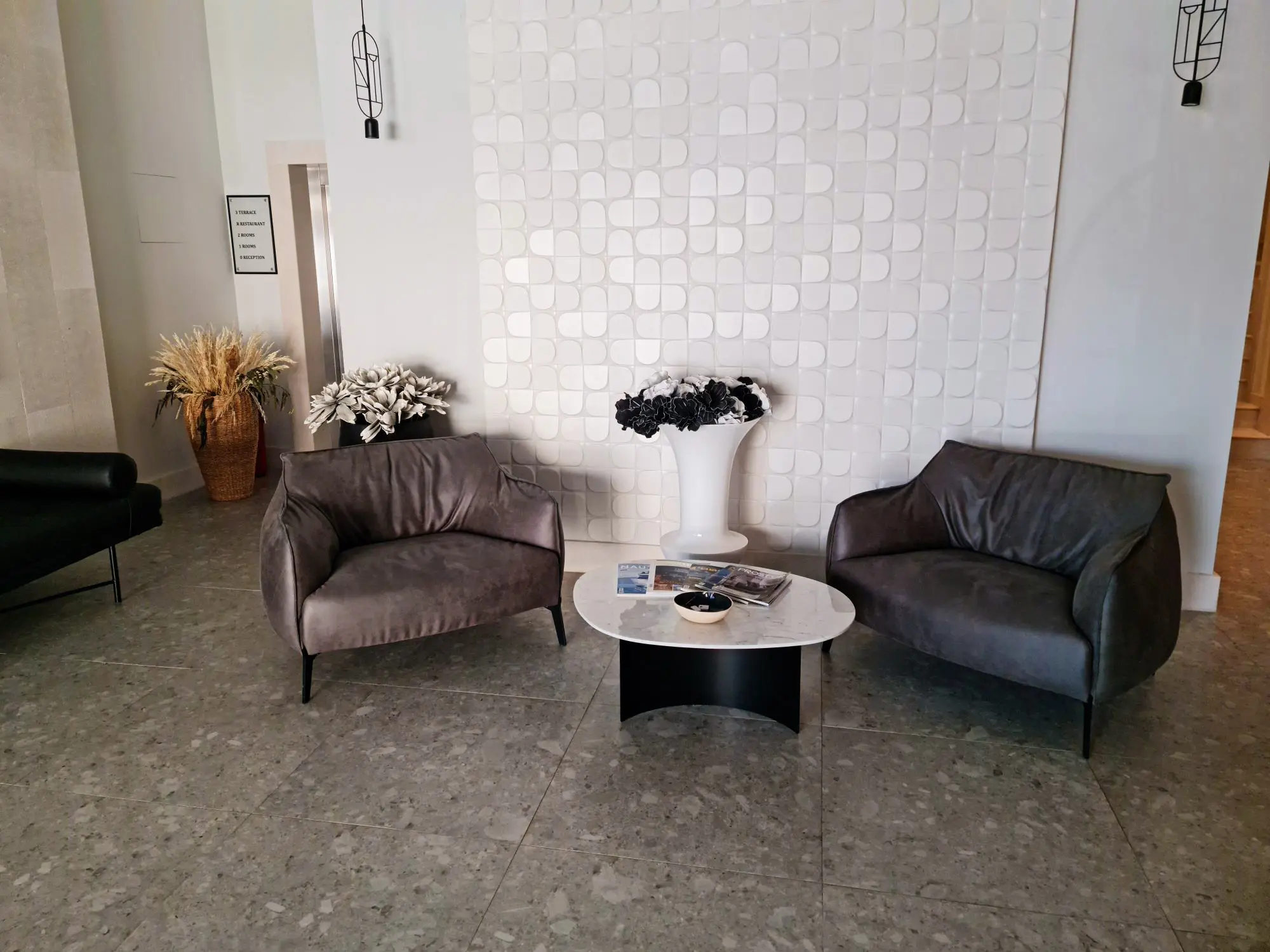 Hotel Aurel Coast, Radanovici, Tivat Airport, hotels near Tivat Airport, Old Town of Kotor, Old Town Kotor hotels, Kotor hotels, hotels near Kotor, Montenegro, Boka Kotorska, Kotor-Lovćen cable car, Hotel Aurel Coast, Radanovići, Aerodrom Tivat, hoteli u blizini aerodroma Tivat, Stari grad Kotor, Stari grad Kotor hoteli, hoteli u Kotoru, hoteli u blizini Kotora, Crna Gora, Boka Kotorska, žičara Kotor-Lovćen,