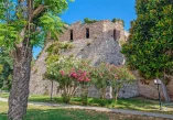 Durres, Durrës, Albania, must-visit in Albania, Durres Amphitheater, Durres city wall,Durres Castle, Kalaja e Durresit, Great Mosque of Durrës, City walk durres, Sophie Cafe durres, Soam fast food Durres, Durres Port beach, Durres Beach, Durres Beaches, Sfinksi durres, Don Pepe by Martines bar, Royal Villa of Durres,  Durres Archaeological Museum,  Byzantine Forum,  Spille Beach Drač, Drač, Albanija, obavezno posjetiti u Albaniji, Drač amfiteatar, gradske zidine Drač, Dvorac Drač, Kalaja e Durresit, Velika džamija u Draču, Šetnica Drač, Sophie Cafe Drač, Soam brza hrana Drač, Lučka plaža Drač, Plaža Drač , plaže drač, Sfinksi, Don Pepe by Martines bar, Kraljevska vila u Draču,  Drač Arheološki muzej,  Bizantski forum,  Spille plaža