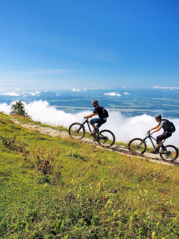 Krvavec, Ljubljana, Krvavec Bike Park, bike park slovenia, cycling near Ljubljana, Muci trail, Rock'n'flow trail, Bambino trail, Panorama trail, Jezerca trail, cycling on the ski slopes of Krvavec, cycling on Krvavec, Krvavec cycling, krvavec cable car Krvavec, Ljubljana, Krvavec Bike Park, bike park slovenija, biciklizam u okolici Ljubljane, Muci trail, Rock'n'flow staza, Bambino trail, Panorama trail, Jezerca trail, biciklizam po skijaškim stazama Krvavec, biciklizam po Krvavcu, Krvavec biciklizam, žičara kravvec