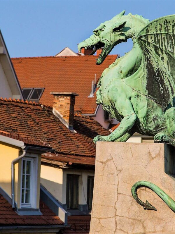 Ljubljana, symbol of Ljubljana, city of dragons, Dragon Bridge, Dragon Bridge Ljubljana, Ljubljanica river, Ljubljana legend, legend about Ljubljana, Ljubljana, simbol Ljubljane, grad zmajeva, Zmajski most, Zmajski most Ljubljana, reka Ljubljanica, ljubljanska legenda, legenda o Ljubljani,