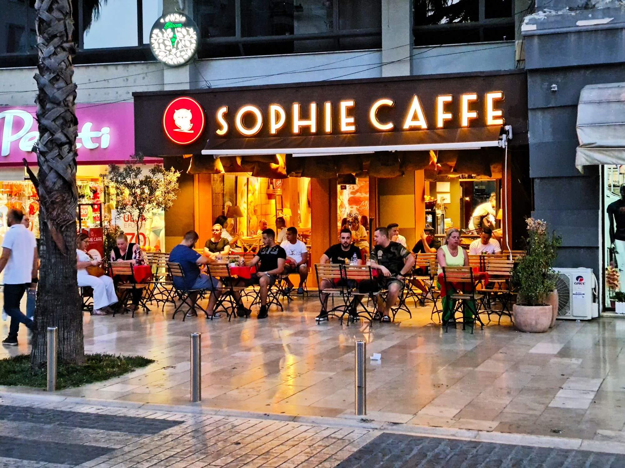 Albania, Sophie Caffe, Tirana, Durres, turkish coffee, Sophie Caffe menue, Sophie Caffe durres, Sophie bohemian radio, Sophie caffe radio, sophie caffe tirana, Sophie caffe locations, sophie caffe durres, sophie caffe korce Albanija, Sophie Caffe, Tirana, Drač, turska kava, Sophie Caffe meni, Sophie Caffe durres, Sophie bohemian radio, Sophie caffe radio, sophie caffe tirana, Sophie caffe lokacije, sophie caffe drač, sophie caffe korce