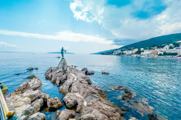 Kvarner County Tourist Board,   Sanjin Stanić, Filmerija production, Kinoteka production, Ivan Raffaelli, Zijad Gračić, Serena Ferraiuolo, Damir Orlić, Marina Musulin, Ljubo Zdjelarevic, Edi Mužin, Sarajevo Film Festival, Opatija, Crikvenica, Novi Vinodolski, Gorski Kotar, Mali Lošinj, Krk, Rab, Cres Turistička zajednica Kvarnera,   Sanjin Stanić, Filmerija produkcija, Kinoteka produkcija, Ivan Raffaelli, Zijad Gračić, Serena Ferraiuolo, Damir Orlić, Marina Musulin, Ljubo Zdjelarević, Edi Mužin, Sarajevo Film Festival, Opatija, Crikvenica, Novi Vinodolski, Gorski Kotar, Mali Lošinj, Krk, Rab, Cres