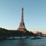 Paris, flights, Eiffel Tower, Louvre Museum, Notre Dame Cathedral, Montmartre, Sacré-Cœur Basilica, Arc de Triomphe, Musée d'Orsay, Luxembourg Gardens, Catacombs of Paris, Palace of Fontainebleau, Le Marais, Place des Vosges, Centre Pompidou, Musée Rodin, Musée de l'Orangerie,, Moulin Rouge, Opéra Garnier, Seine River Cruise, Palace of Versailles, flight zagreb to paris, book a flight Pariz, letovi, Eiffelov toranj, muzej Louvre, katedrala Notre Dame, Montmartre, bazilika Sacré-Cœur, Slavoluk pobjede, Musée d'Orsay, luksemburški vrtovi, pariške katakombe, palača Fontainebleau, Le Marais, Place des Vosges, Centre Pompidou , Musée Rodin, Musée de l'Orangerie,, Moulin Rouge, Opéra Garnier, krstarenje rijekom Seine, palača Versailles, let zagreb Pariz, rezervirajte let