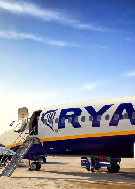 Ryanair, Tirana, Albania, Ryanair Albania, Ryanair Tirana, Belgium, Czech Republic, France, Germany, Italy, Poland, Romania, Sweden, United Kingdom, Nënë Tereza Airport, Bologna, Bucharest, Brussels, Catania, Dusseldorf, Edinburgh, Krakow, London, Manchester, Milan, Paris, Pisa, Prague, Rome, Stockholm, Venice, Warsaw, Tirana to, cheap flights from Tirana, cheap flights to Tirana, low cost flights to Tirana, low cost flights from Tirana Ryanair, Tirana, Albanija, Ryanair Albanija, Ryanair Tirana, Belgija, Češka Republika, Francuska, Njemačka, Italija, Poljska, Rumunjska, Švedska, Ujedinjeno Kraljevstvo, Zračna luka Nënë Tereza, Bologna, Bukurešt, Bruxelles, Catania, Dusseldorf, Edinburgh, Krakow, London, Manchester, Milano, Pariz, Pisa, Prag, Rim, Stockholm, Venecija, Varšava, Tirana do, jeftini letovi iz Tirane, jeftini letovi za Tiranu, niskotarifni letovi za Tiranu, niskotarifni letovi iz Tirane
