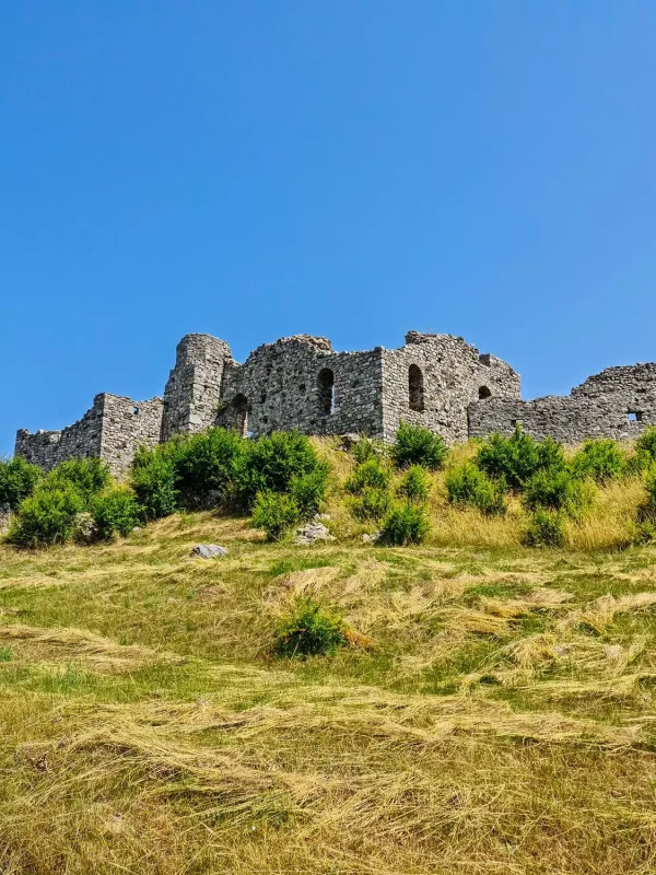 castle of Lezha, Lezha castle, Drin river, Lezha, Lissus, Stomi i Madh, Adriatic Sea,  dvorac Lezha, rijeka Drin, Lezha, Lissus, Stomi i Madh, Jadransko more,