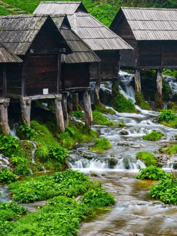 Jajce, Jajce watermills, Pliva waterfall, Pliva lakes, Pliva mills, Pljeva, Šipovo, Pliva River,Big Pliva lake, Veliko Plivsko jezero, Small Pliva Lake, Malo Plivsko jezero, Mlinčići, Mlincici, Bosnia and Herzegovina Jajce, Jajce Mlinčići, Plivski vodopad, Plivska jezera, Pliva Mlinčiči, Pljeva, Šipovo, rijeka Pliva, Veliko Plivsko jezero, Malo Plivsko jezero, Mlinčići, Mlincici, Bosna i Hercegovina