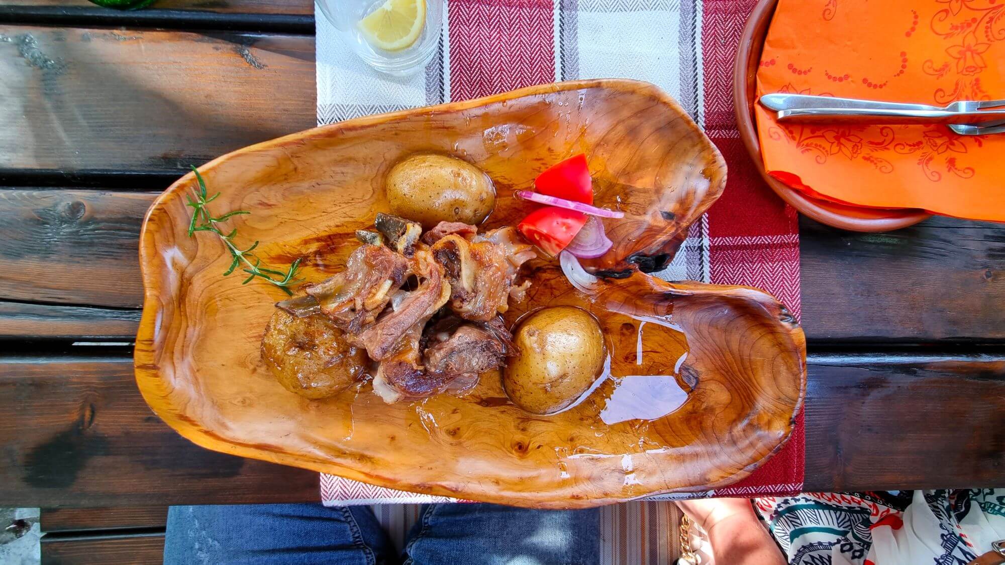 Montenegro, Budva, Kotor, Meat & Wine Radanovići, Meat & Wine Radanovici, Antik Bazaar Kotor, Antik Bazaar Radanovici, Meat & wine pecenjara menu, Meat & wine pecenjara reviews, Meat and wine radanovici menu, Meat and wine radanovici kotor menu, Meat and wine radanovici reviews Crna Gora, Budva, Kotor, Meso & Vino Radanovići, Meso & Vino Radanovići, Antik bazar Kotor, Antik bazar Radanovići, Meso & vino pečenjara meni, Meso i vino pečenjara osvrti, Meso i vino radanovići meni, Meso i vino radanovići kotor meni, Meso i vina radanovići recenzije