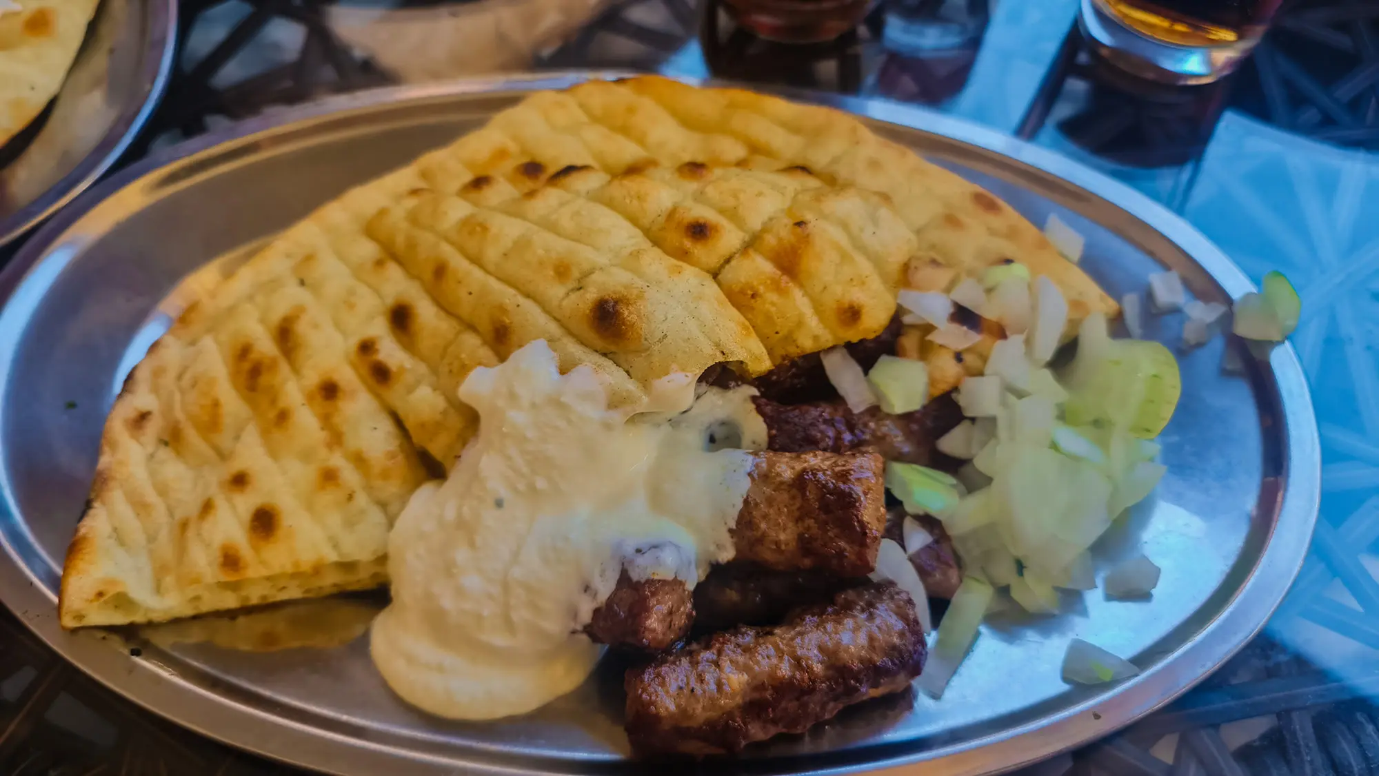 Sarajevo, Bascarsija, restaurant Aeroplan, Aeroplan Sarajevo, Aeroplan Bascarsija, Gazi Husrev-beg Mosque, reviews, restaurants Sarajevo, restaurants Sarajevo reviews,  Sarajevo, Baščaršija, restoran Aeroplan, Aeroplan Sarajevo, Aeroplan Baščaršija, Gazi Husrev-begova džamija, recenzije, restorani Sarajevo, restorani Sarajevo recenzije,