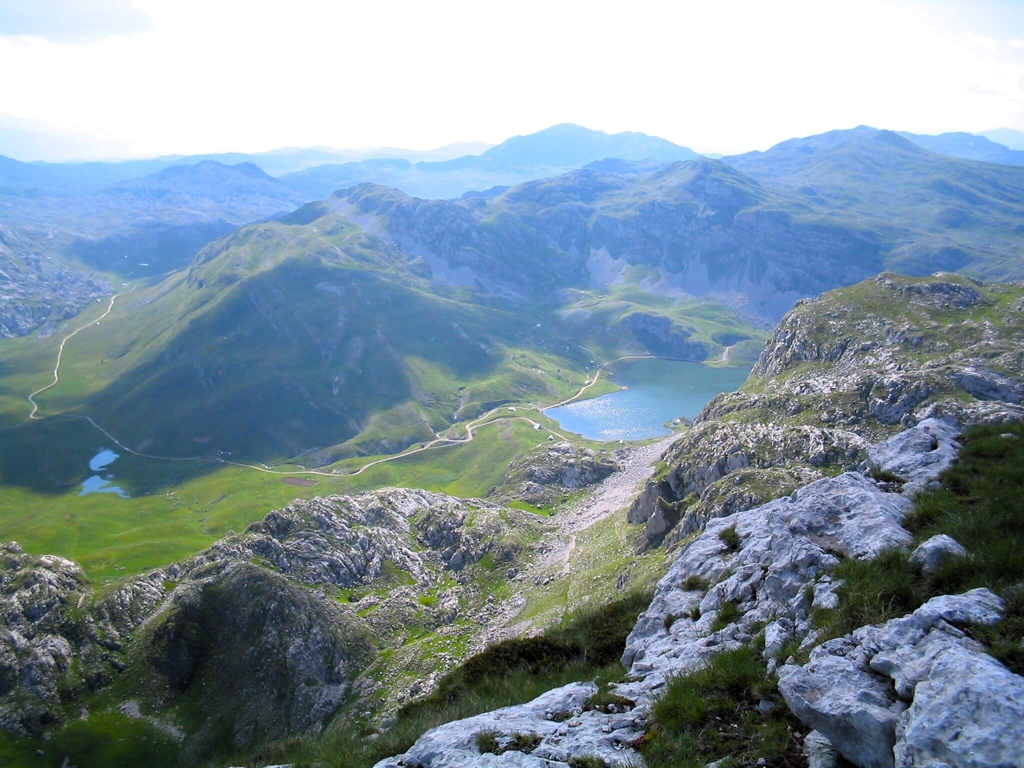 Captains Lake, Kapetanovo jezero, Montenegro, Captain Musovic, Kapetanovo lake, Lukavica mountain, Niksic, Kolasin, waterfall, Captains lake waterfall, lakes montenegro, lakes in montenegro, Kapetanovo jezero, Crna Gora, Lukavica planina, Nikšić, Kolašin, vodopad, Kapetanovo jezero vodopad, jezera crna gora, jezera u crnoj gori