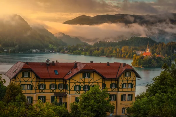 Advent quiz, Hotel Triglav, Bled, Slovenia,Lake Bled, advent quiz winners, Adventski kviz, Hotel Triglav, Bled, Slovenija, Bledsko jezero, pobjednici adventskog kviza, adventska pitalica pobjednici, adventska pitalica nagrade