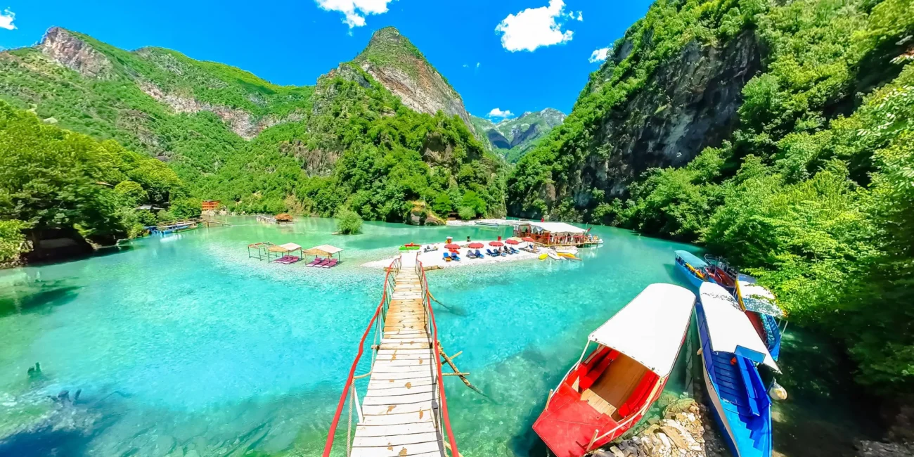 Albania, the newest popular destination, Ksamil, Sarande, Dhermi, Gjirokaster, Kruja, Shale River, Shala River Canyon, Komani Lake, Shala river boat ride, shall river canyon boat ride, Komani Dam, Komani Lake ferry stop, Shala islands, Shala River Albania, Valbona-Shala National Park, Theth to Shala River, Shala River boat tour, Shala River attractions, Shala River camping, Shala River waterfalls, Shala River hiking, Shala River photography, Valbona Valley, Albanian Alps, Shala River scenic views, Best time to visit Shala River, Shala River accommodation, shala river hike, shala river canyon hike,shala river canyon tours, shala river canyon swimming, shala river hotel, how to get to shala river,  Albanija, najnovije popularno odredište, Ksamil, Sarande, Dhermi, Gjirokaster, Kruja, rijeka Shale, rijeka Shala, kanjon rijeke Shala, jezero Komani, vožnja brodom po rijeci Shala, vožnja brodom po kanjonu rijeke Shall, brana Komani, trajektna stanica na jezeru Komani, otoci Shala, Shala Rijeka Albanija, Nacionalni park Valbona-Shala, Theth do rijeke Shala, obilazak brodom rijeke Shala, atrakcije rijeke Shala, kampiranje na rijeci Shala, slapovi rijeke Shala, planinarenje rijekom Shala, fotografija rijeke Shala, dolina Valbona, Albanske Alpe, slikoviti pogledi rijeke Shala, Najbolje vrijeme za posjetiti rijeku Shala, smještaj na rijeci Shala, planinarenje rijekom Shala, planinarenje kanjonom rijeke Shala, obilasci kanjona rijeke Shala, plivanje u kanjonu rijeke Shala, hotel na rijeci Shala, kako doći do rijeke Shala, popularna odredišta, ​