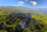 Kulen Vakuf, Una river, Bihać, Ostrovica, Havala, old town of Ostrovica, old town of Ostrovica Kulen Vakuf, Ivan Keglević, Jurje Mikulčić, Havala fortress, Havala Kulen Vakuf, national monuments Bosnia, Kulen Vakuf Bosnia, Tourism in Kulen Vakuf, Kulen Vakuf attractions, Accommodation in Kulen Vakuf, Things to do in Kulen Vakuf, Kulen Vakuf travel guide, Nature in Kulen Vakuf, River Una in Kulen Vakuf, National Park Una Kulen Vakuf, Kulen Vakuf hiking trails, Kulen Vakuf historical sites, Restaurants in Kulen Vakuf, Kulen Vakuf camping, Una River activities, Best time to visit Kulen Vakuf, Ostrovica fortress,Ostrovica fortress history, Havala fortress history, Kulen Vakuf, rijeka Una, Bihać, Ostrovica, Havala, stari grad Ostrovica, stari grad Ostrovica Kulen Vakuf, Ivan Keglević, Jurje Mikulčić, tvrđava Havala, Havala Kulen Vakuf, nacionalni spomenici Bosna, Kulen Vakuf Bosna, Turizam u Kulen Vakufu, Atrakcije Kulen Vakufa, Smještaj u Kulen Vakufu, Što raditi u Kulen Vakufu, Kulen Vakuf turistički vodič, Priroda u Kulen Vakufu, Rijeka Una u Kulen Vakufu, Nacionalni park Una Kulen Vakuf, Kulen Vakuf pješačke staze, Kulen Vakuf povijesne znamenitosti, Restorani u Kulen Vakuf, Kamp Kulen Vakuf, Aktivnosti na rijeci Uni, Najbolje vrijeme za posjetiti Kulen Vakuf, Tvrđava Ostrovica, Historija tvrđave Ostrovica, Historija tvrđave Havala,