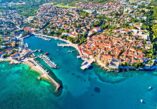 Croatia, Croatian archipelago, Croatian islands, Croatian islets, largest archipelago in Mediterranean, Pelješac peninsula, ten islands with the most inhabitants, Croatian islands with the most inhabitants, Island of Krk, Island of Krk inhabitants, largest Croatian islands, Island of Korčula, Dubrovnik-Neretva County, Orebić, Pelješac peninsula, Split, Ubli, island of Lastovo, Lastovo, island of Brač, Central Dalmatian island, largest Dalmatian island, island of Hvar, Dalmatian islands, Šćedro, Island of Pag, largest island in the Adriatic Sea, Island of Rab, Krk, Cres, Rab, Island of Lošinj, Cres, Osor, island of Krk, Island of Ugljan, Zadar archipelago, island of Pašman, Rivanj, Sestrunj, island of Čiovo, Island of Murter, Betina, Tisno, Jezera, Murter, Hrvatska, hrvatski arhipelag, hrvatski otoci, hrvatski otočići, najveći arhipelag na Mediteranu, poluotok Pelješac, deset otoka s najviše stanovnika, hrvatski otoci s najviše stanovnika, otok Krk, stanovnici otoka Krka, najveći hrvatski otoci, otok Korčula, Dubrovačko-neretvanska županija, Orebić, poluotok Pelješac, Split, Ubli, otok Lastovo, Lastovo, otok Brač, srednjodalmatinski otok, najveći dalmatinski otok, otok Hvar, dalmatinski otoci, Šćedro, otok Pag, najveći otok na Jadranu More, Otok Rab, Krk, Cres, Rab, Otok Lošinj, Cres, Osor, Otok Krk, Otok Ugljan, Zadarski arhipelag, Otok Pašman, Rivanj, Sestrunj, Otok Čiovo, Otok Murter, Betina, Tisno , Jezera, Murter,