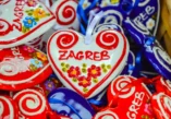 Licitarsko srce, Licitarsko srce privjesak, Licitarsko srce značenja, Licitarsko srce, zagreb, Licitarsko srce recept, Licitarsko srce varaždin, Licitarsko srce karlovac, Licitar, izrada licitara, povijest licitara, hrvatska tradicija, hrvatski suveniri, autohtoni hrvatski suvenir, suveniri hrvatska, činjenice o licitarskim srcima, činjenice licitari, povijest licitarsko srce, Licitar's heart, Licitar's heart pendant, Licitar's heart meaning, Licitar's heart, Zagreb, Licitar's heart recipe, Licitar's heart Varaždin, Licitar's heart Karlovac, Licitar, making licitar, history of licitar, Croatian tradition, Croatian souvenirs, autochthonous Croatian souvenir, Croatian souvenirs, facts about gingerbread hearts, facts gingerbread, history gingerbread heart,