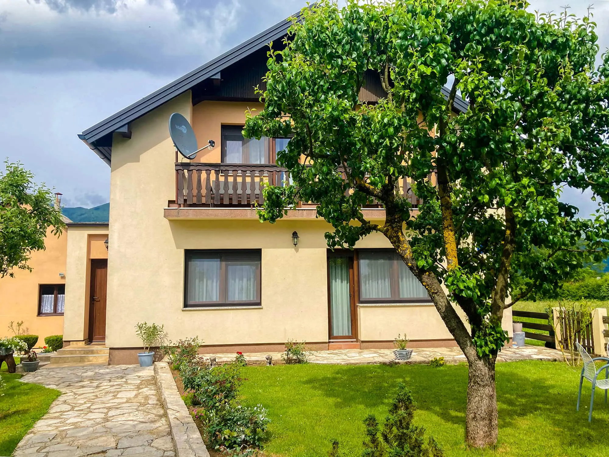 apartman Arya, Lika apartmani, Korenica, Korenica smještaj, Plitvička jezera smještaj, Plitvička jezera, apartmani Korenica, apartmani Plitvička jezera, kuća za odmor Korenica, kuća za odmor Plitvička jezera, Plitvička jezera aparmatni, Udbina, apartmani u Korenici, Zipline Pazi Medo, Vrhovine, Zipline Pazi Medo Vrhovine, Zipline Vrhovine, Big Bear Plitvice, Babić ćevapi,  apartment Arya, Lika apartments, Korenica, Korenica accommodation, Plitvice Lakes accommodation, Plitvice Lakes, apartments Korenica, apartments Plitvice Lakes, holiday house Korenica, holiday house Plitvice Lakes, Plitvice Lakes apartments, Udbina, apartments in Korenica, Zipline Pazi Medo, Vrhovine, Zipline Pazi Medo Vrhovine, Zipline Vrhovine, Big Bear Plitvice, Babić kebabs,