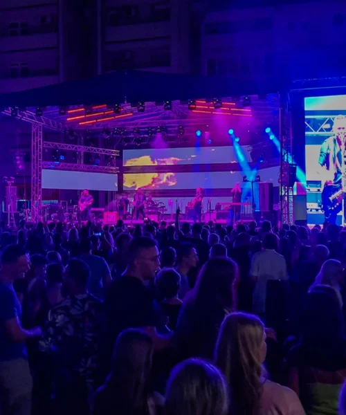 Nova Gradiška, Novogradiško glazbeno ljeto, Domaći radio Nova Gradiška, Trg kralja Tomislava Nova Gradiška, bend Rockeri, Festival Djeca pjevaju hitove, crkva Bezgrešnog začeća Blažene Djevice Marije, crkva Bezgrešnog začeća Blažene Djevice Marije Nova Gadiška, NG ljeto,  Nova Gradiška, Nova Gradiška Music Summer, Domaci radio Nova Gradiška, King Tomislav square Nova Gradiška, band Rockers, Children Singing Hits Festival, Church of the Immaculate Conception of the Blessed Virgin Mary, Church of the Immaculate Conception of the Blessed Virgin Mary Nova Gadiška, NG summer,