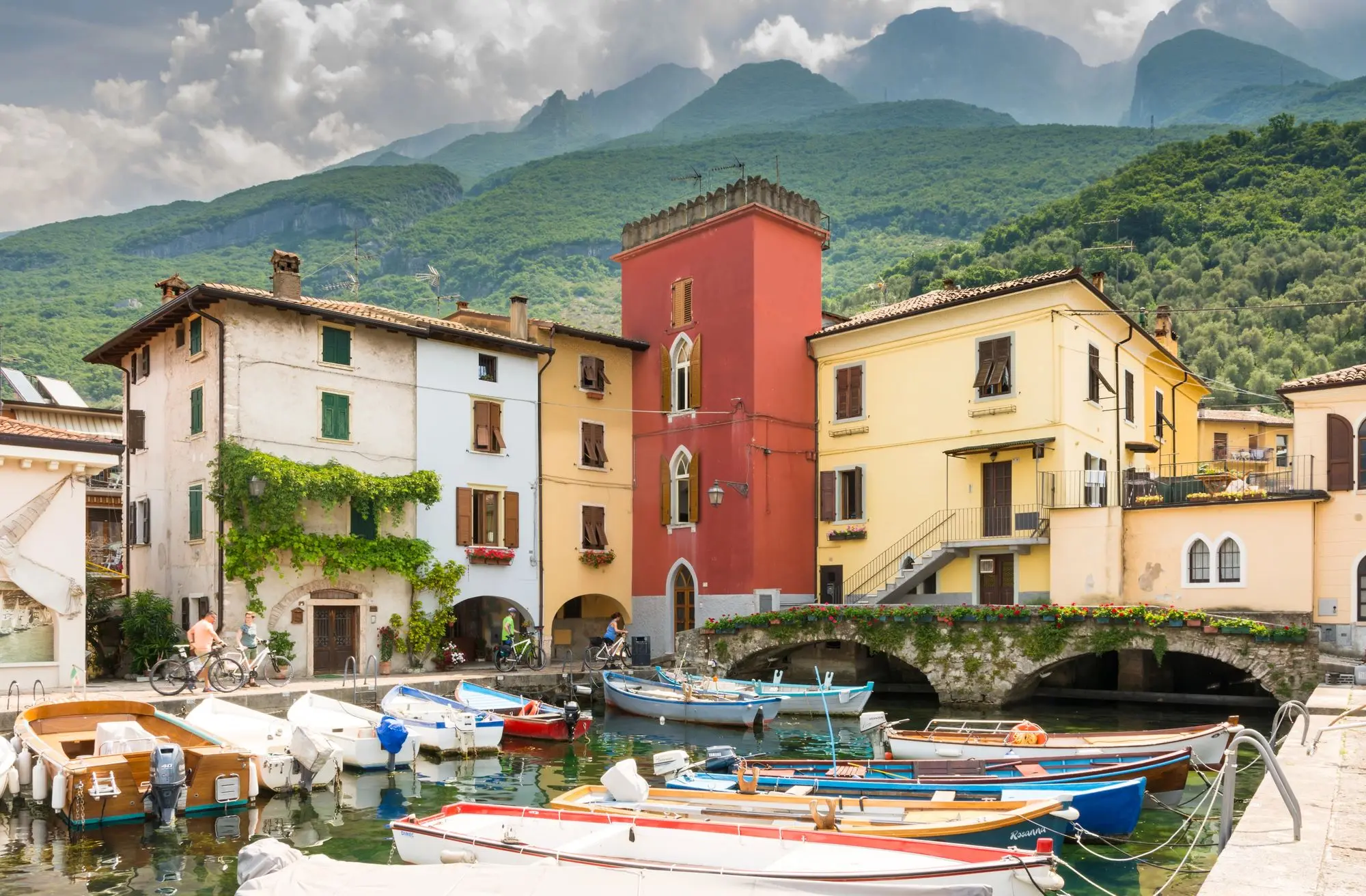 najkraća rijeka u Italiji, rijeka Aril, jezero Garda, Aril Garda, Cassone di Malecine, Malcesine, Muzej jezera Cassone, rijeke u Italiji,  the shortest river in Italy, Aril River, Lake Garda, Aril Garda, Cassone di Malecine, Malcesine, Lake Cassone Museum, rivers in Italy, Mount Baldo, Lake Museum of Cassone