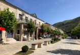 Tepelena, Ali Pasha Tepelena, Tepelena Albania, Derven, Ali Pasha of Ioannina, Vjosa, Vjosa river, Shendelli mountain, Kurvelesh mountain, Golik mountain, Mezhgoran gorge, Ali's Benca Aqueductin, Ali Pasha's castle, waterfalls of Nivice, Nivice canyon, Tepelena, Ali Pasha Tepelena, Tepelena Albanija, Derven, Ali Pasha od Ioannine, Vjosa, Vjosa rijeka, Shendelli planina, Kurvelesh planina, Golik planina, Mezhgoran klanac, Alijev Benca akvaduktin, Ali Pašin dvorac, vodopadi Nivice, kanjon Nivice,