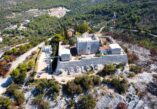 Napoljun, Napoleon Fort, Fort Napoleon, Hvar island, island of Hvar, Hvar fortresses, Fortica, Napoleon fortress, Paklinski Islands, island of Vis, cathedral of St. Stephen I, Napoleon fortress history, hvar fortress hike Napoljun, Napoleonova utvrda, Utvrda Napoleon, otok Hvar, otok Hvar, hvarske tvrđave, Fortica, Napoleonova tvrđava, Paklinski otoci, otok Vis, katedrala Sv. Stjepana I,povijest Napoleonove tvrđave, pješačenje hvarskom tvrđavom