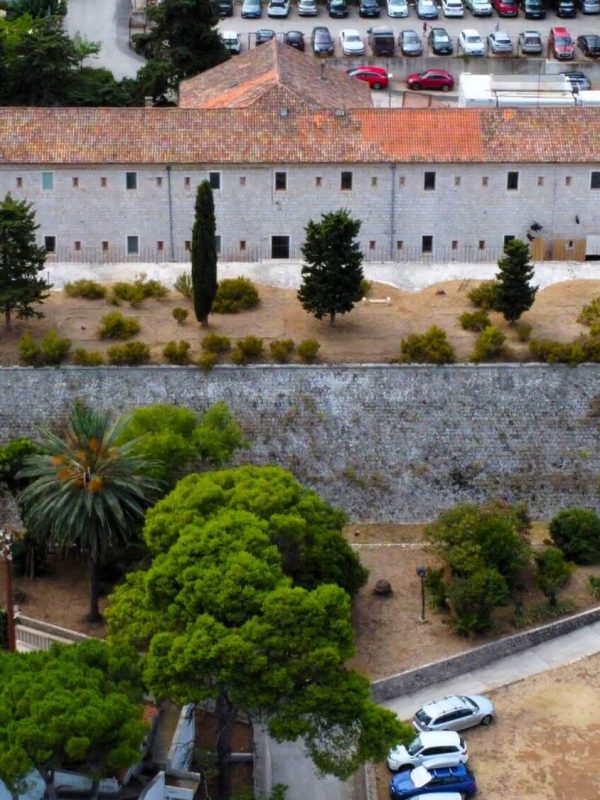 Lady's Battery, Batteria della Madonna, Our Lady's Fort, Baterija fortress, Baterija, Stone Towns of Vis, Levaman, Island of Vis, Battle of Vis, Archaeological Museum of Vis, Vela Svitnja bay, Our Lady's Battery Vis, island of Vis fort, Vis fortresses Gospina baterija, Batteria della Madonna, Gospina utvrda, utvrda Baterija, Baterija, Kameni gradovi Vis, Levaman, otok Vis, Viška bitka, Arheološki muzej Vis, uvala Vela Svitnja, Gospina baterija Vis, utvrda otok Vis, viške tvrđave