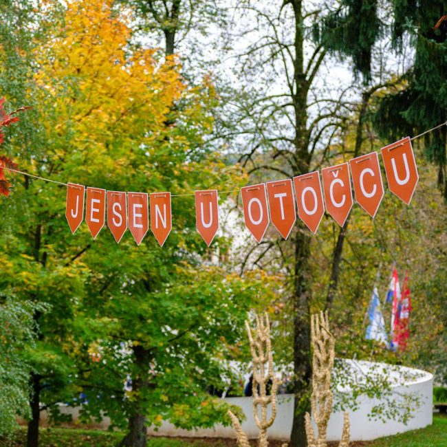 Otočac, Gacka valley, Autumn in Otočac, Otočac autumn, Otočac fall, Nikola Faller , Lika, Ruta association, Prospero association, Ogulin women's association, Naše Ognjište association, Pavenka, Brinje, Kantalice, Otočac, Gacka dolina, Jesen u Otočcu, Otočačka jesen, Otočačka jesen, Nikola Faller , Lika, udruga Ruta, udruga Prospero, udruga žena Ogulin, udruga Naše Ognjište, Pavenka, Brinje, Kantalice,