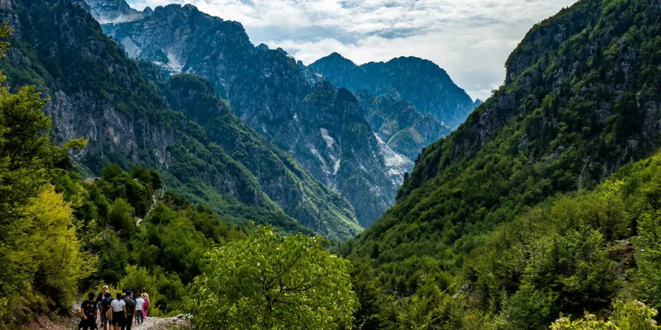 Albanske Alpe, Prokletije, dolina Theth, dolina Valbone, rijeka Valbona,  Albanian Alps, Prokletije, Theth Valley, Valbona Valley, Valbona River, flija,
