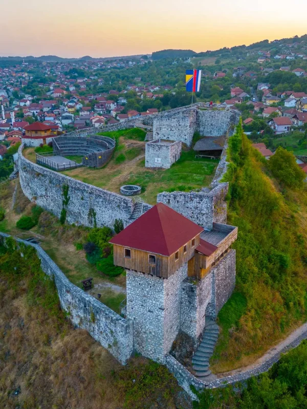 Bosna i Hercegovina, tvrđave, tvrđave u bosni i hercegovini, srednjovjekovne tvrđave, Gradina, Dobojska tvrđava, Dobojska Gradina, Doboj, Bitka kod Doboja, bitke kod Doboja,  Bosnia and Herzegovina, fortresses, fortresses in Bosnia and Herzegovina, medieval fortresses, Gradina, Doboj fortress, Dobojska Gradina, Doboj, Battle of Doboj, battles of Doboj, siege of doboj, doboj gradina english,
