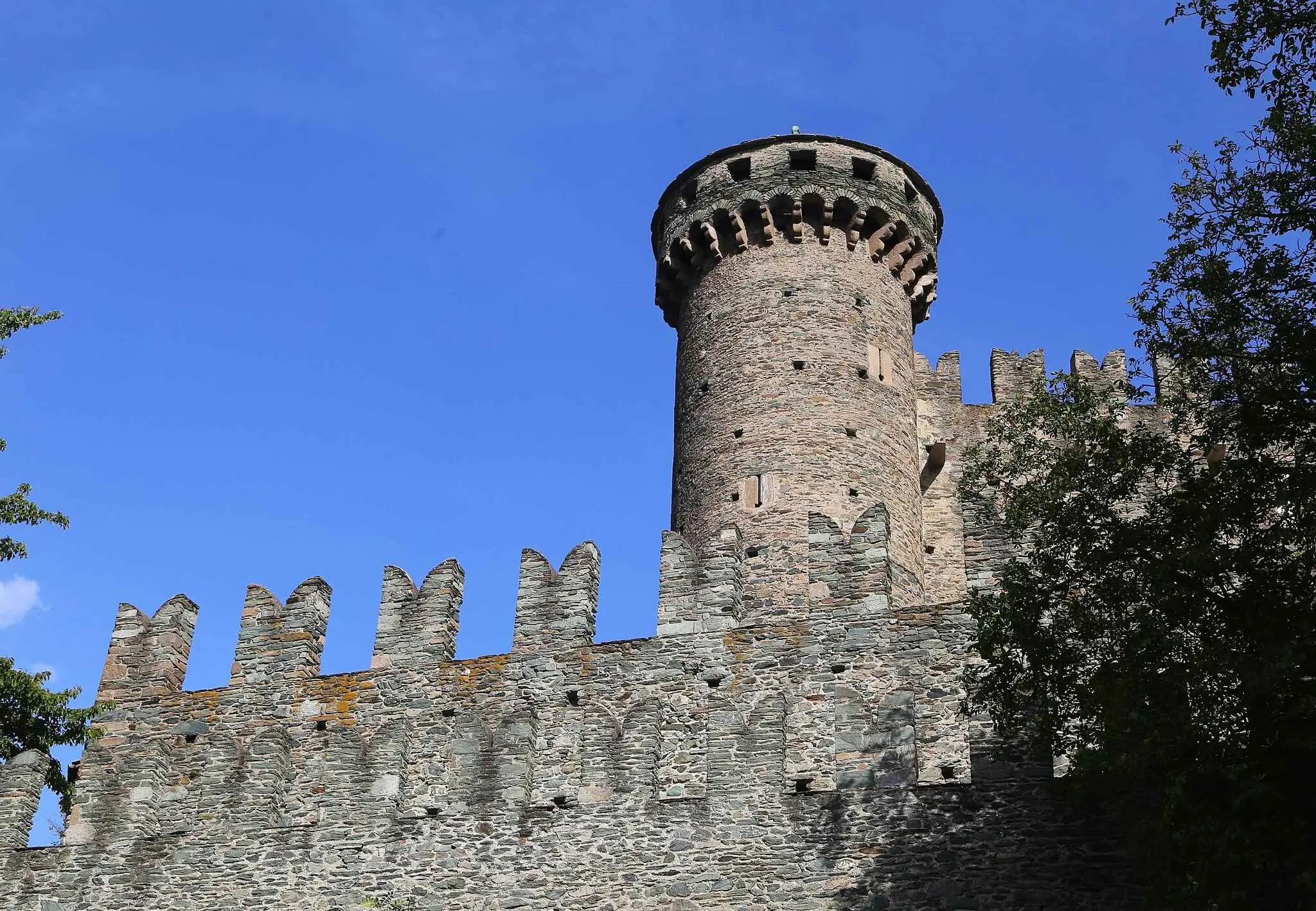 dolina Aosta, dvorac Fenis, dvorci Italija, Challant, obitelj Challant, Via Francigena, Castello di fenis wikipedia, Castello di fenis, impresivni talijanski dvorci, predivni talijanski dvorci, dvorac fenis wikipedia, Dolina Aoste, zamak Fenis, zamkovi u Italiji, Challant, porodica Challant, Via Francigena, Castello di fenis vikipedia, Castello di fenis, Impresivni italijanski zamkovi, prelepi italijanski zamkovi, vikipedia zamak Fenis, talijanski srednjovjekovni dvorci, predivni srednjovjekovni dvorci, predivni srednjovjekovni dvorci italija, srednjovjekovni dvorci, srednjovjekovni dvorci italija,Aosta Valley, Fenis Castle, Castles Italy, Challant, Challant Family, Via Francigena, Castello di fenis wikipedia, Castello di Fenis, Impressive Italian Castles, Beautiful Italian Castles, Fenis Castle wikipedia, Aosta Valley, Fenis Castle, Castles in Italy, Challant, Challant family, Via Francigena, Castello di fenis wikipedia, Castello di fenis, Impressive italian castles, beautiful italian castles, wikipedia fenis castle, italian medieval castles, beautiful medieval castles, beautiful medieval castles italy, medieval castles, medieval castles italy,