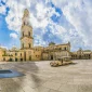 Apulija, Firenca juga, Salento, poluotok Salento, Lecce, grad Lecce, Italija, Bazilika Santa Croce, Katedrala Svete Marije Uznesenja i Svetog Oroncija, Piazza Sant’Oronzo, Trg Svetog Orancija, zanimljivosti Lecce, aktrakcija Lecce, Rimski amfiteatar, Rimski amfiteatar Lecce, Dvorac Karla V, Dvorac Karla V Lecce, Piazza del Duomo, Porta Napoli, Porta Rudiae, Palača Loffredo Adorno,  Apulia, Florence of the South, Salento, Salento Peninsula, Lecce, Lecce City, Italy, Basilica of Santa Croce, Cathedral of Saint Mary of the Assumption and Saint Orontius, Piazza Sant'Oronzo, Square of Saint Orange, attractions of Lecce, attraction of Lecce, Roman Amphitheater, Roman Amphitheater of Lecce , Castle of Charles V, Castle of Charles V Lecce, Piazza del Duomo, Porta Napoli, Porta Rudiae, Loffredo Adorno Palace,