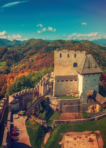 Stari grad Celje, Slovenija, dvorci u Sloveniji, dvorci Slovenija, Celje, Celje dvorac, Celje stari grad, dolina rijeke Savinje, rijeka Savinja,Pod zvezdami Celjanov, Celjski dvorac, Celjski grad, Celjski zgornji grad, Fridrikova kula,  The old town of Celje, Slovenia, castles in Slovenia, castles Slovenia, Celje, Celje castle, Celje old town, Savinja river valley, Savinja river, Under the stars Celjanov, Celj castle, Celj city, Celje upper city, Fridrikova tower,