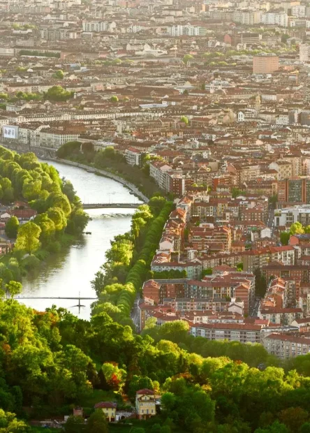 Po,  rijeka Po, najduža rijeka u Italiji, Kotske Alpe, dolina rijeke Po, najvažnije doline u Europi, Pijemont, Lombardija, Emilia-Romagna, Veneto, Torino, Piacenza, Ferrara, rijeka Po UNESCO, Modena, Festival del Po, La Notte delle Candele,  Po,  Po River, the longest river in Italy, the Cotic Alps, the Po River Valley, the most important valleys in Europe, Piedmont, Lombardy, Emilia-Romagna, Veneto, Turin, Piacenza, Ferrara, the Po River UNESCO, Modena, Festival del Po, La Notte delle Candela,