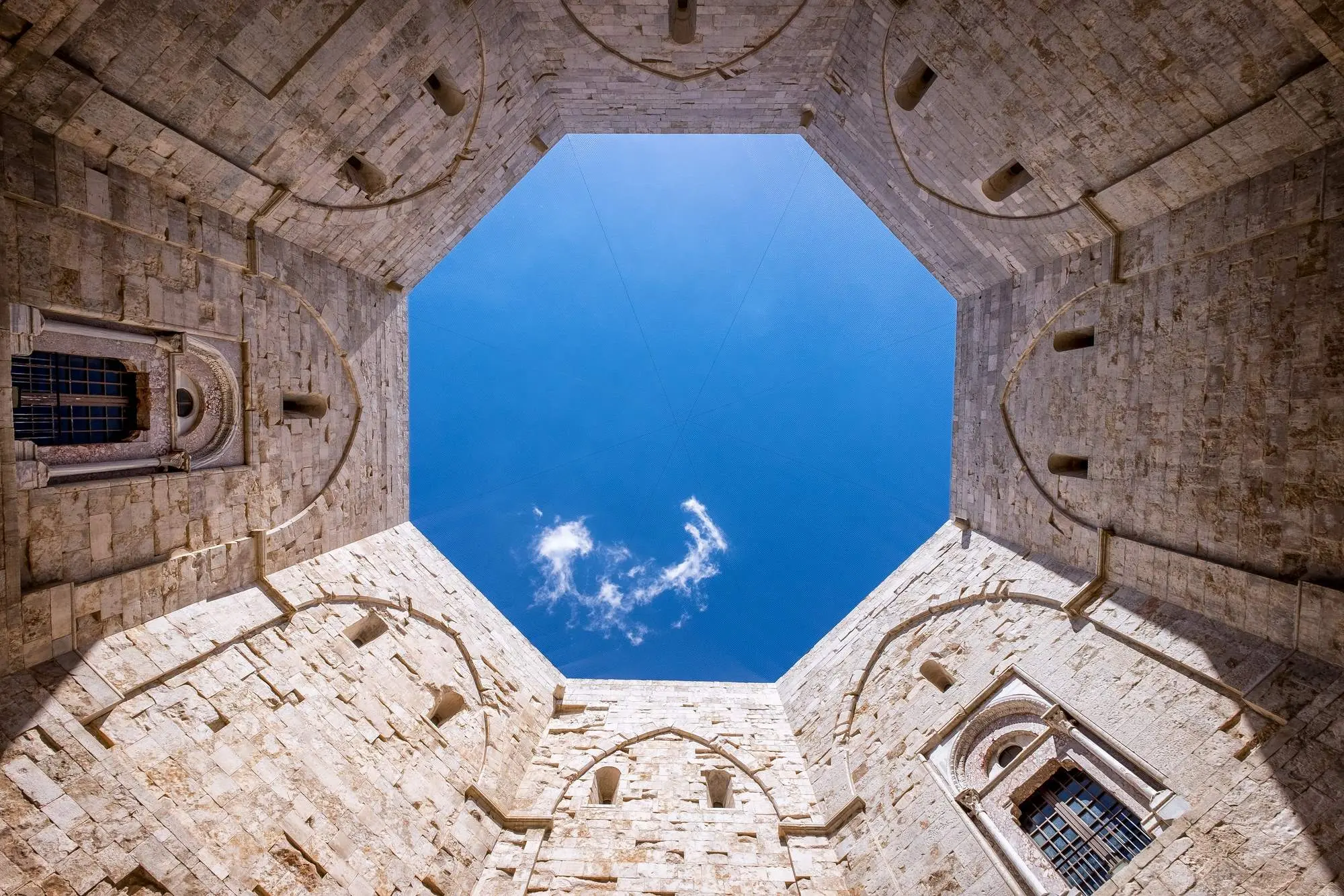 Castel del Monte, Italija, Apulija, Andria, Bari, UNESCO, dvorac Monte, Karta Castel del Monte, castel del monte wikipedia, Castel del Monte povijest, Castel del Monte misterij, Zašto je Castel del Monte važan,Castel del Monte, Italy, Apulia, Andria, Bari, UNESCO, Monte Castle, Castel del Monte Map, castel del monte wikipedia, Castel del Monte history, Castel del Monte mystery, Why Castel del Monte is important,