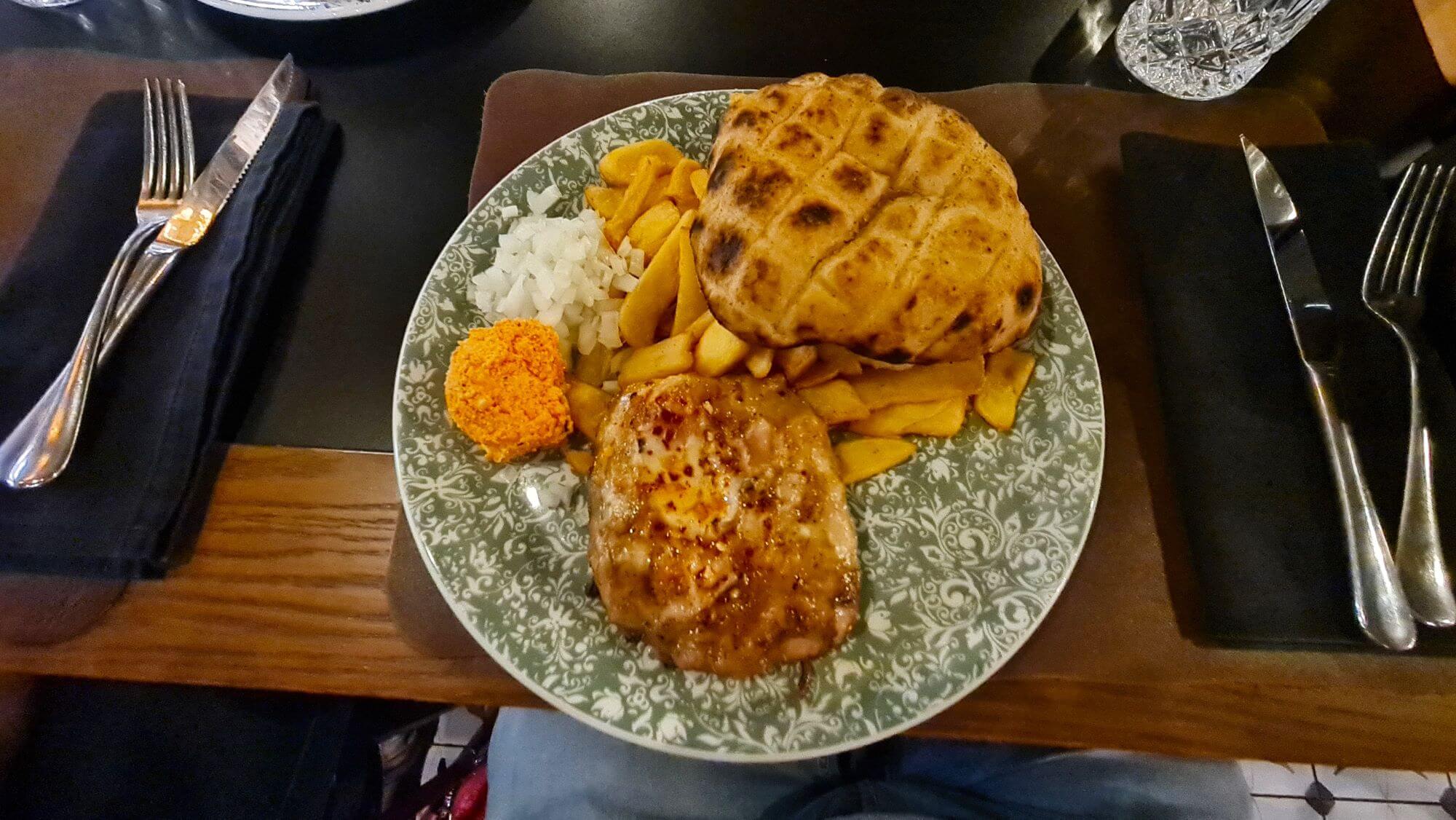 Osijek, Čingi Lingi Čardi, Čingi Lingi Čardi restaurant, Bilje, Kopačevo, Kopačevo restaurants, Kopački rit, Kopački rit restaurants, Baranja traditional restaurant, Biljsko lake, Bilje lake, Čingi lingi Čarda menu, Čingi lingi Čarda review, Čingi lingi Čarda restaurant, Čarda near Baranjec, Čarda Bilje, restaurant Čarda Bilje, restaurant Bilje, traditional croatia cousine, restaurant with traditional croatian cousine, Osijek, Čingi Lingi Čardi, Čingi Lingi Čardi restoran, Bilje, Kopačevo, Kopačevo restorani, Kopački rit, Kopački rit restorani, Baranjski tradicionalni restoran, Biljsko jezero, Biljsko jezero, Čingi lingi Čarda meni, Čingi lingi Čarda revija, Čingi lingi Čarda restoran, Čarda kod Baranjeca, Čarda Bilje, restoran Čarda Bilje, restoran Bilje, tradicionalna hrvatska kuhinja, restoran s tradicionalnom hrvatskom kuhinjom,