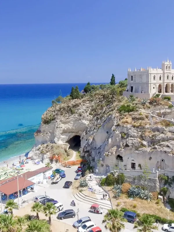 Italija, Tropea, Kalabrij, najljepše selo u Italiji, Tirensko more, Tropea aktrakcije, Tropea što vidjeti, Tropea što posjetiti, Santa Maria dell’Isola, Plaža Tropea, Spiaggia di Tropea, plaže Tropea,  Italy, Tropea, Calabria, the most beautiful village in Italy, Tyrrhenian Sea, Tropea attractions, Tropea what to see, Tropea what to visit, Santa Maria dell'Isola, Tropea Beach, Spiaggia di Tropea, Tropea beaches,
