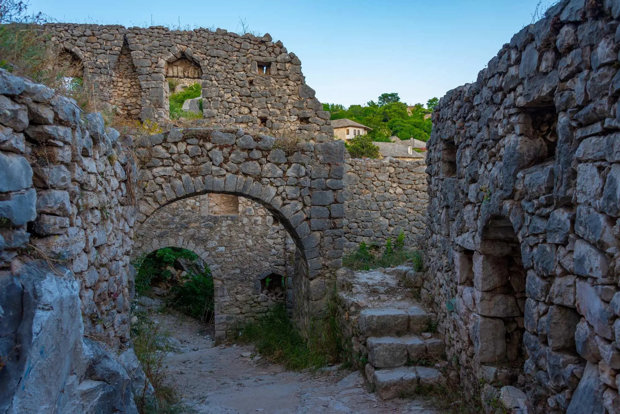 Čapljina, Neretva, Počitelj, Što vidjeti u Počitelju, Počitelj što raditi, Počitelj atrkcije, Tvrđava Počitelj, Gavrankapetanovićeva kula, Počiteljska sahat-kula, Šišman-Ibrahim-pašina džamija, Mostar, Počitelj, utvrda, Počiteljska citadela, Čapljina, rijeka Neretva, Šišman Ibrahimova džamija, Gavran Kapetanović, srednjovjekovni, UNESCO, bosanska povijest, osmanska povijest, Bosna i Hercegovina, mjesta svjetske baštine, stvari koje treba vidjeti, mjesta za posjetiti, Bosna, Čapljina, Neretva, Počitelj, What to see in Počitelj, Počitelj what to do, Počitelj attractions, Počitelj Fortress, Gavrankapetanović's tower, Počitelj sahat-tower, Šišman-Ibrahim-paša mosque, Mostar, Počitelj, fortress, Počitelj citadel, Čapljina, Neretva river, Pocitelj mosque, Gavran Kapetanović, medieval, UNESCO, Bosnian history, Ottoman history, Bosnia and Herzegovina, world heritage sites, things to see, places to visit, Bosnia,