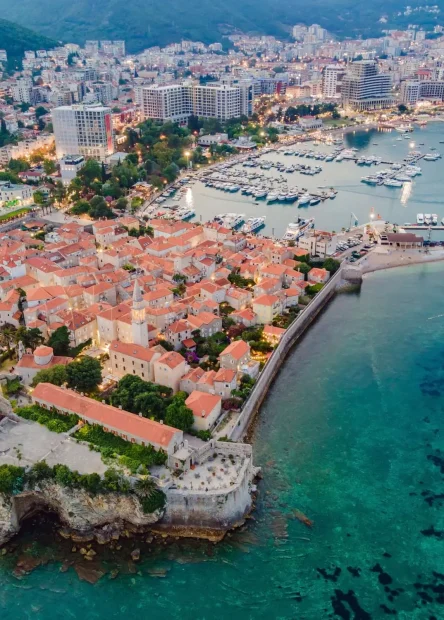Budva, dragulj Jadranske obale,  Crnogorski Miami, Tvrđava Kosmač, Kip balerine, Budvanska rivijera, Kip balerine Budva, Sveti Stefan, Plaža Sveti Stefan, Plaža  Mogren, Plaža Jaz, Slovenska plaža, Budva plaže, Budvanske plaže, plaže u Budvi, Stari grad Budva,  Budvanski grad, Budvanski stari grad, crkva Sv. Ivana, crkva Sv. Trojstva, Gospa od Škrpjela, Sveti Stefan, Sveti Stefan Budva, Budvansko ljeto, Grad teatra, Noćni život Budva, Budva Noćni život, sveti nikola, otok Sveti Nikola, otok Sveti Nikola Budva, otok Sveti Nikola Crna Gora, Tvrđava Mogren,  Budva, the jewel of the Adriatic coast, Montenegrin Miami, Kosmač Fortress, Ballerina Statue, Budva Riviera, Ballerina Statue Budva, Sveti Stefan, Sveti Stefan Beach, Mogren Beach, Jaz Beach, Slovenska Beach, Budva Beaches, Budva Beaches, Beaches in Budva, Old Town Budva, Budva town, Budva old town, church of St. John, church of St. Trinity, Our Lady of Škrpjela, Sveti Stefan, Sveti Stefan Budva, Budva Summer, City of Theatre, Nightlife Budva, Budva Nightlife, Saint Nicholas, Island of Saint Nicholas, Island of Saint Nicholas Budva, Island of Saint Nicholas Montenegro, Mogren Fortress,