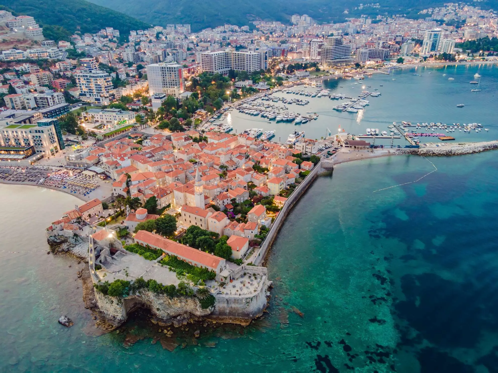 Budva, dragulj Jadranske obale,  Crnogorski Miami, Tvrđava Kosmač, Kip balerine, Budvanska rivijera, Kip balerine Budva, Sveti Stefan, Plaža Sveti Stefan, Plaža  Mogren, Plaža Jaz, Slovenska plaža, Budva plaže, Budvanske plaže, plaže u Budvi, Stari grad Budva,  Budvanski grad, Budvanski stari grad, crkva Sv. Ivana, crkva Sv. Trojstva, Gospa od Škrpjela, Sveti Stefan, Sveti Stefan Budva, Budvansko ljeto, Grad teatra, Noćni život Budva, Budva Noćni život, sveti nikola, otok Sveti Nikola, otok Sveti Nikola Budva, otok Sveti Nikola Crna Gora, Tvrđava Mogren,  Budva, the jewel of the Adriatic coast, Montenegrin Miami, Kosmač Fortress, Ballerina Statue, Budva Riviera, Ballerina Statue Budva, Sveti Stefan, Sveti Stefan Beach, Mogren Beach, Jaz Beach, Slovenska Beach, Budva Beaches, Budva Beaches, Beaches in Budva, Old Town Budva, Budva town, Budva old town, church of St. John, church of St. Trinity, Our Lady of Škrpjela, Sveti Stefan, Sveti Stefan Budva, Budva Summer, City of Theatre, Nightlife Budva, Budva Nightlife, Saint Nicholas, Island of Saint Nicholas, Island of Saint Nicholas Budva, Island of Saint Nicholas Montenegro, Mogren Fortress,