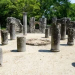 Butrint, Albanija, Luigi Marie Ugolini, bizantska krstionica, bizantska krstionica butrinit, Nacionalni park Butrinit, Albanija ruševine, Butrint, Butrint što vidjeti, Butrint što raditi, Butrint povijest, Butrint, Albania, Luigi Marie Ugolini, byzantine baptistery, byzantine baptistery butrinit, Butrinit National Park, Albania ruins, Butrint, Butrint what to see, Butrint what to do, Butrint history,