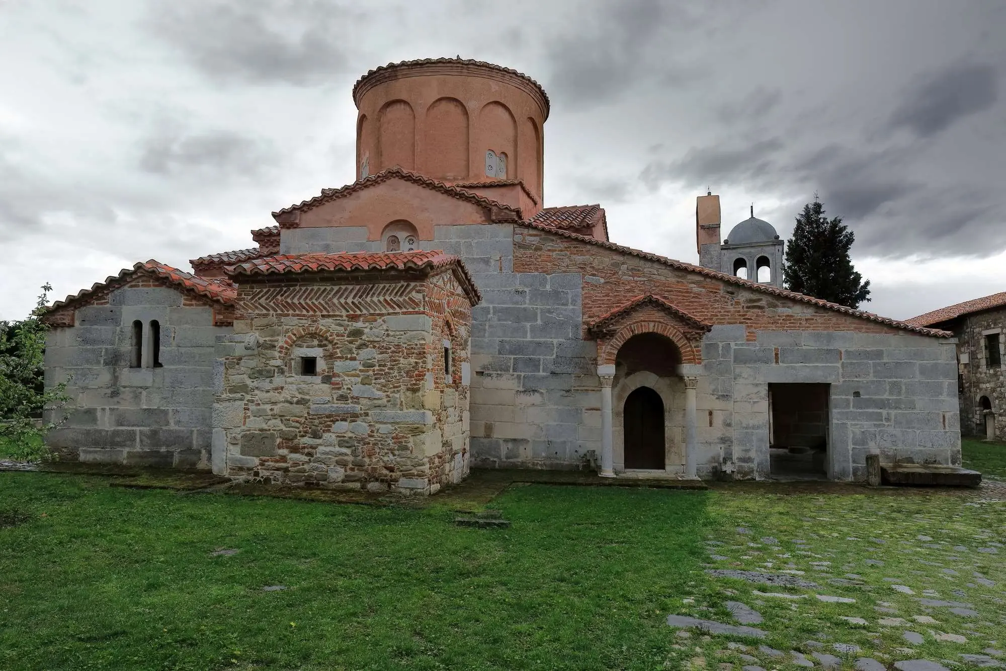 Albanija, arheološka nalazišta Albanija, Apolonija, Fier, Manastir Svete Marije, Manastir Svete Marije Apolonija, Arheološki park Apolonija,Albania, archaeological sites Albania, Apollonia, Fier, Saint Mary's Monastery, Saint Mary's Monastery Apollonia, Archaeological Park Apollonia,