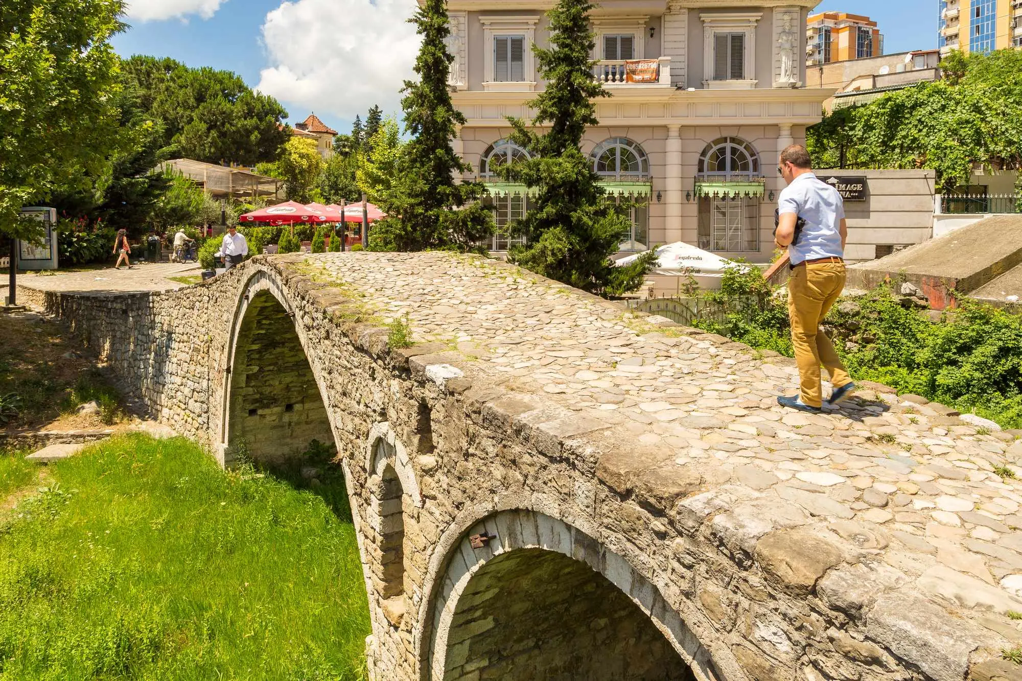 most Tabak, Tabak most, most Tabakëve, Tirana, most u Tirani, rijeka Lanë, osmanski mostovi, mostovi u Tirani, što vidjeti u Tirani, most Tabak wikipedia, most Tabak povijest, most Tabak fotografije, Tabak bridge, Tabak bridge, Tabakëve bridge, Tirana, Tirana bridge, Lanë river, Ottoman bridges, bridges in Tirana, what to see in Tirana, Tanners' Bridge, Tabak bridge wikipedia, Tabak bridge history, Tabak bridge history Tabak bridge photos,