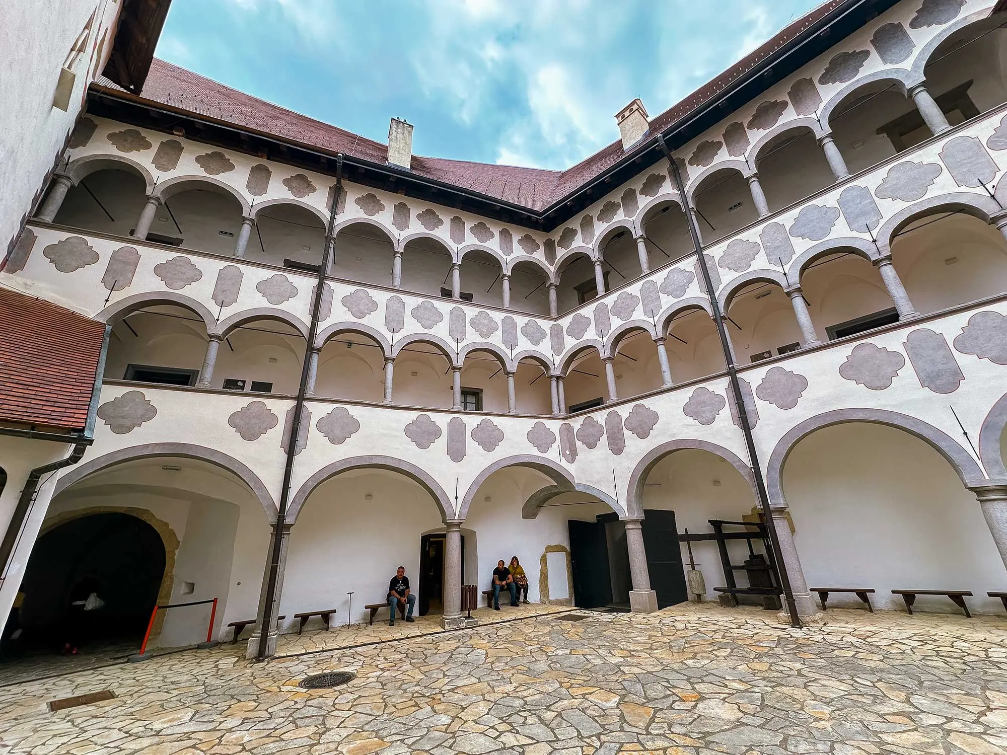 Hrvatska, Hrvatska dvorci, Hrvatski dvorci, Veliki Tabor, Košnički Hum, Hrvatsko  zagorje, Desinić, kulturno povijesni spomenik  kontinentalne Hrvatske, Fridrik Celjski, Veronika Desinićka, Veliki Tabor legenda, legenda o veroniki desinićkoj, Veliki Tabor muzej, obitelj Rattkay, Veliki tabor wikipedia, dvorac Veliki Tabor, Veliki Tabor fotografije,  Croatia, Croatian castles, Croatian castles, Veliki Tabor, Košnički Hum, Croatian Zagorje, Desinić, cultural and historical monument of continental Croatia, Fridrik Celjski, Veronika Desinićka, Veliki Tabor legend, legend of Veronika Desinićka, Veliki Tabor museum, Rattkay family, Veliki Tabor wikipedia , Veliki Tabor castle, Veliki Tabor photos,