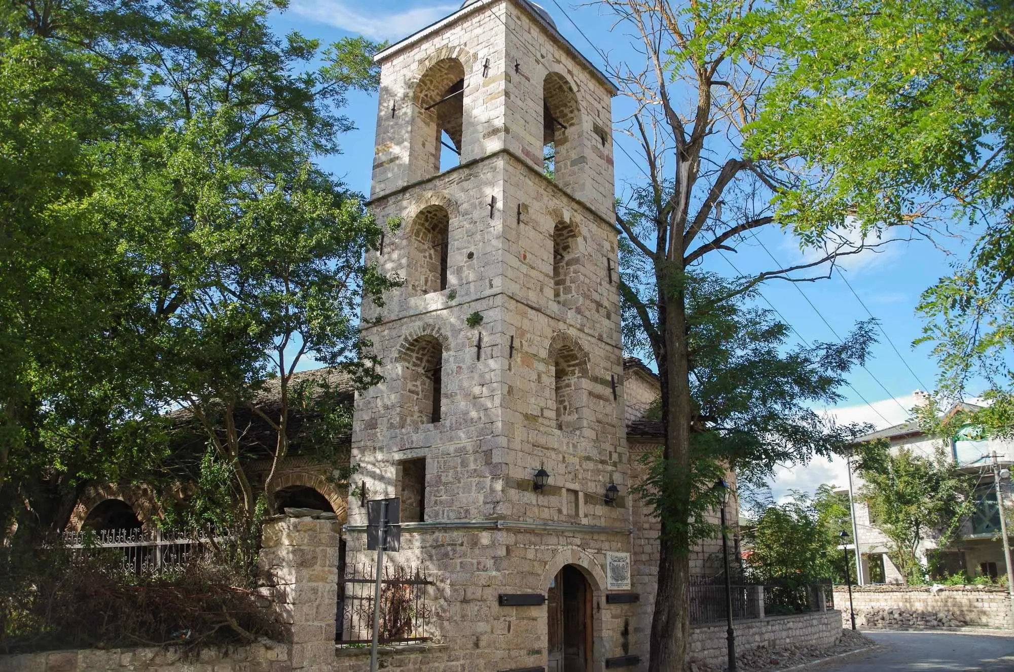 Voskopoja,  Moskopolje, Albanija, Dardha, David Selenica, braća Zografi, Korča, Korce, crkva svetog Nikole, crkva svetog Atanazija, manastir svetog Prodhroma, lakror, Voskopoja albania, zanimljive destinacije albanija, mjesta za istraživanje u albaniji, albanska sela, zanimljiva mjesta u albaniji, sela u albaniji, što vidjeti u albaniji, Voskopoja, Moskopolje, Albania, Dardha, David Selenica, Zografi brothers, Korča, Korce, church of St. Nicholas, church of St. Athanasius, monastery of St. Prodhrom, lakror, Voskopoja albania, interesting destinations albania, places to explore in albania, albanian villages, interesting places in albania, villages in albania, what to see in albania