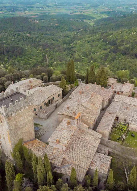 Castello di Gargonza, dvorac Gargonza, Guicciardini Corsi Salviati, Dante Alighieri, Lotteringhi della Stufa, Povijest dvorca Gargonza, cijene dvorca Gargonza, Castello Gargonza, grof od Gargonze, restoran Castello di Gargonza, restoran Gargonza, restoran dvorca Gargonza, dvorac Gargonza wikipedija, italija dvorci, toskana dvorci, što vidjeti u toskani, toskana utvrde, Castello di Gargonza, Gargonza Castle, Guicciardini Corsi Salviati, Dante Alighieri, Lotteringhi della Stufa, History of Gargonza Castle, Gargonza Castle Prices, Castello Gargonza, Count of Gargonza, Castello di Gargonza Restaurant, Gargonza Restaurant, Gargonza Castle Restaurant, Gargonza Castle Wikipedia, Italy Castles, Tuscany Castles, What to See in Tuscany, Tuscany Fortresses,